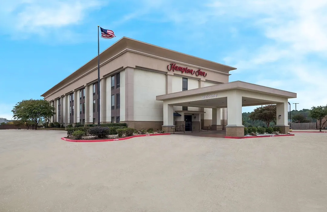 Hampton Inn Marshall-1
